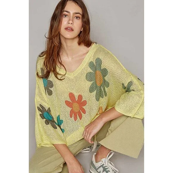 POL V-Neck Colorful Flower Print Light Weight Sweater Top - Picture 6 of 6